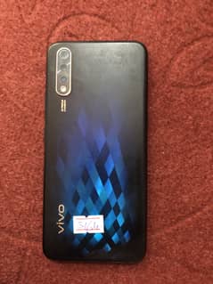 Vivo S1    128gb read ad 3 mobiles hy
