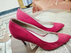 Heels shoes
