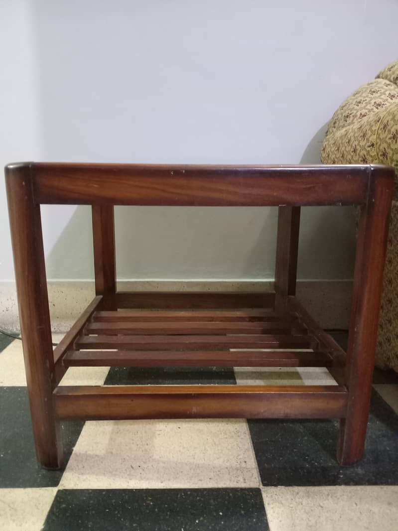 TABLE TABLE,SET 3 SIDE TABLE SET 2