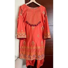 Almirah dress