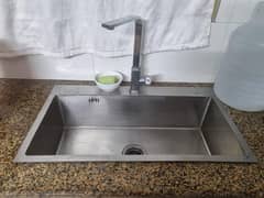 Imporyed sink with Tap