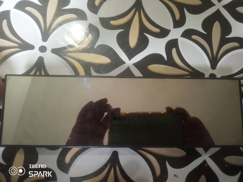 LCD screen With CAMERA 0