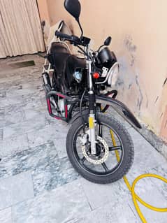 Yamaha y. B. R. . . 2025
