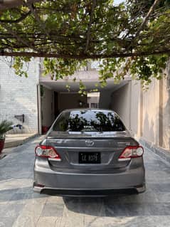 Toyota corolla gli 2011