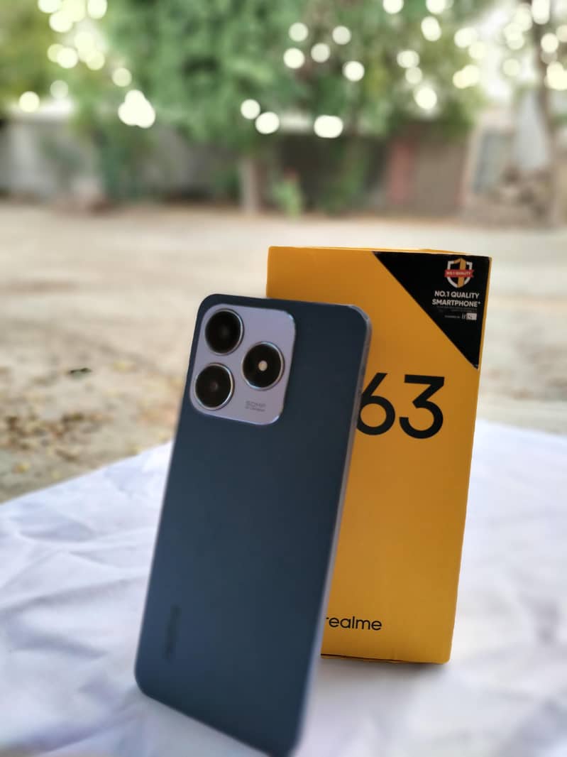 Realme c63 0