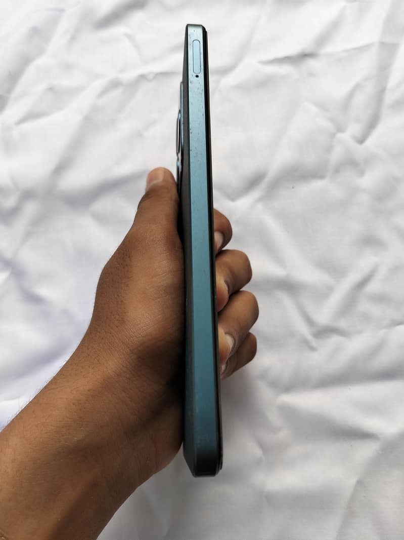 Realme c63 3