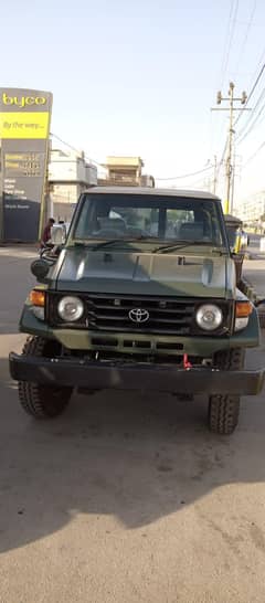 Toyota Land Cruiser RKR