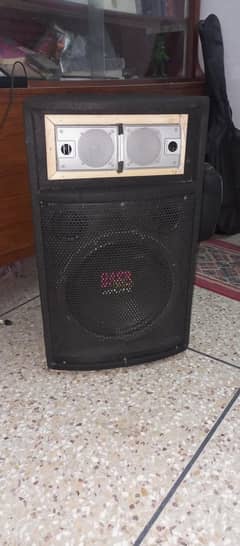 Alpine subwoofer/ speaker system/ built-in amplifier