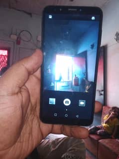 y7 prime 2018