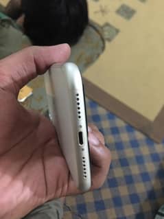 iPhone 11 JV : 83% battery health