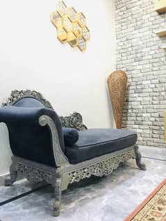 Chinyoti Dewan up for sale