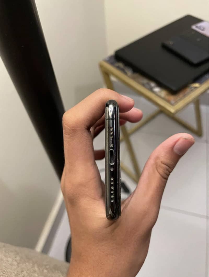 Iphone x approve 256 with box exchange possible 6