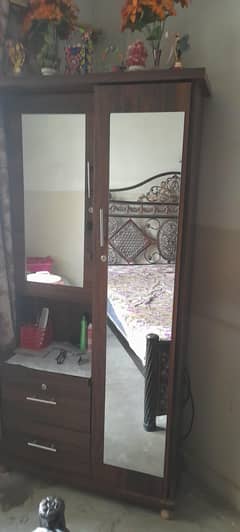 dressing table