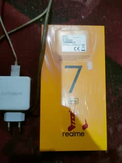 realme
