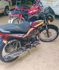 Honda dream 125