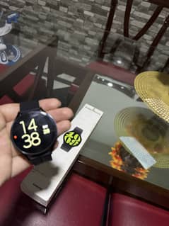 Gala y Watch 6
