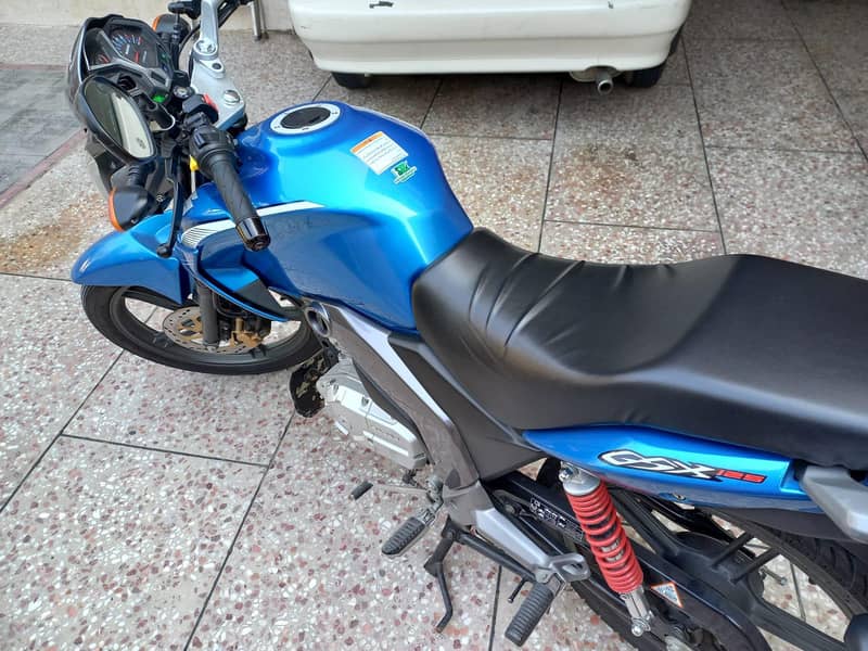 Suzuki GSX-125 2023 3