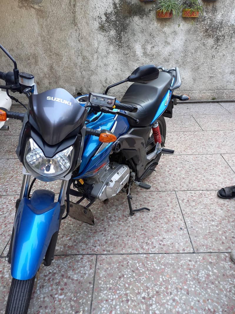 Suzuki GSX-125 2023 4
