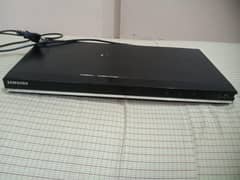 CD PLAYER