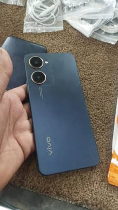 vivo y03 full box  Location multan