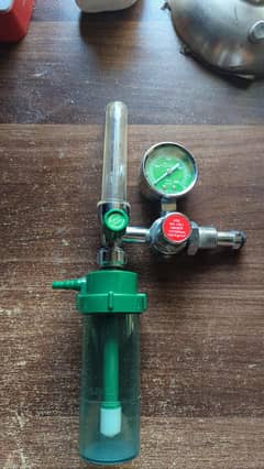 oxygen cylinder regulator