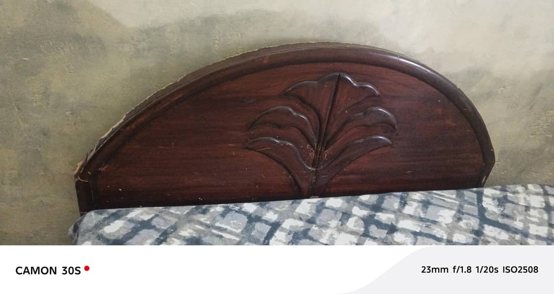 Double Bed without mattress 0