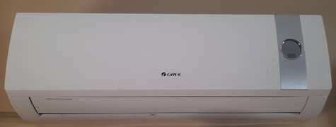 I'm selling a 1-ton Gree AC in excellent condition.
