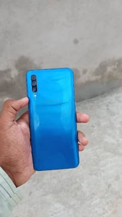 Samsung a50 4/128 only mobile no open no repair