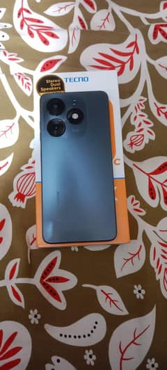 tecno spark 20c  128 memory ha