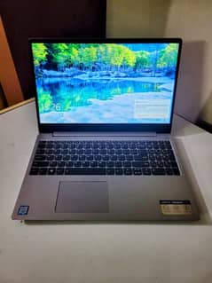 Quad-core i5 8th gen - 15.6 FHD  - 16gb ram / 256 gb SSD