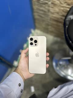 Iphone 16 pro max dessert titanium  icloud lock 10/10