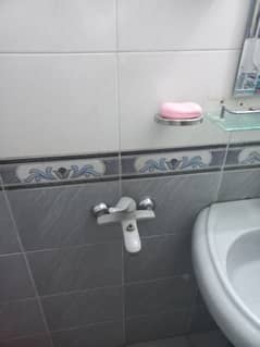 Bathroom accessories