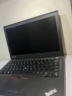 Lenovo Thinkpad ( intel core i5 )