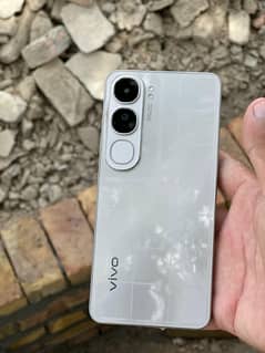 Y200 10/10 condition