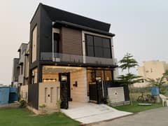 5 MARLA CORNER BRAND NEW HOUSE IN DHA PHASE 11 RAHBAR SECTOR 2 IS FOR SALE
