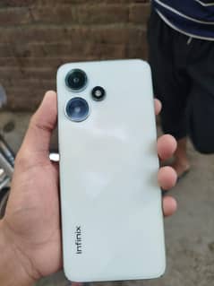 infinix Hot30 play 4/64