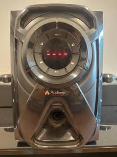 Sound system for sale