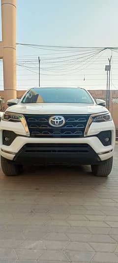Toyota Fortuner G Varient