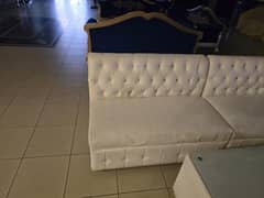 2000 per seat sofa for sale