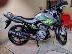 yamaha YBR g125 scratch less bike total genuine