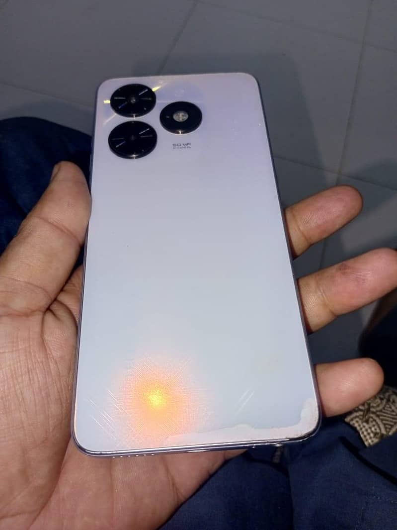 Spark 20c Tecno 4/128gb mobile with box 9