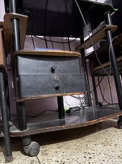 Computer Table for Sale – Easy to Use & Affordable