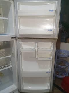 LG Refrigerator-No Frost
