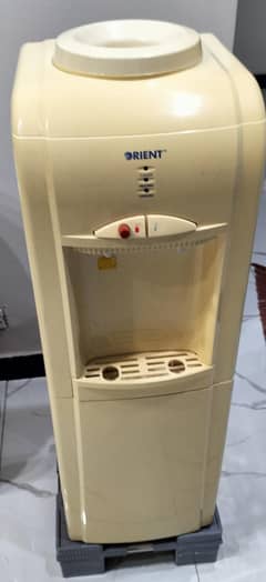 orient water dispenser with refrigerator good condition