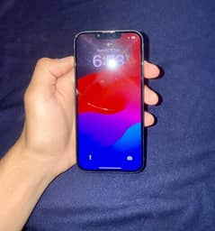 Apple iPhone 13