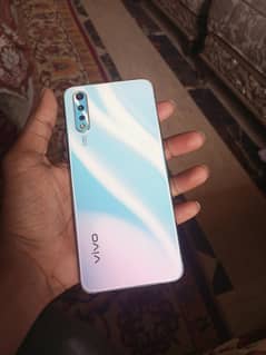 vivo S1 4/128 memory