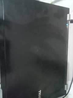 i am selling my Dell laptop