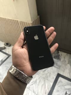 iPhone XS