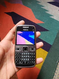 Nokia E72 symbiyan classic QWERTY official PTA