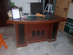 Office table